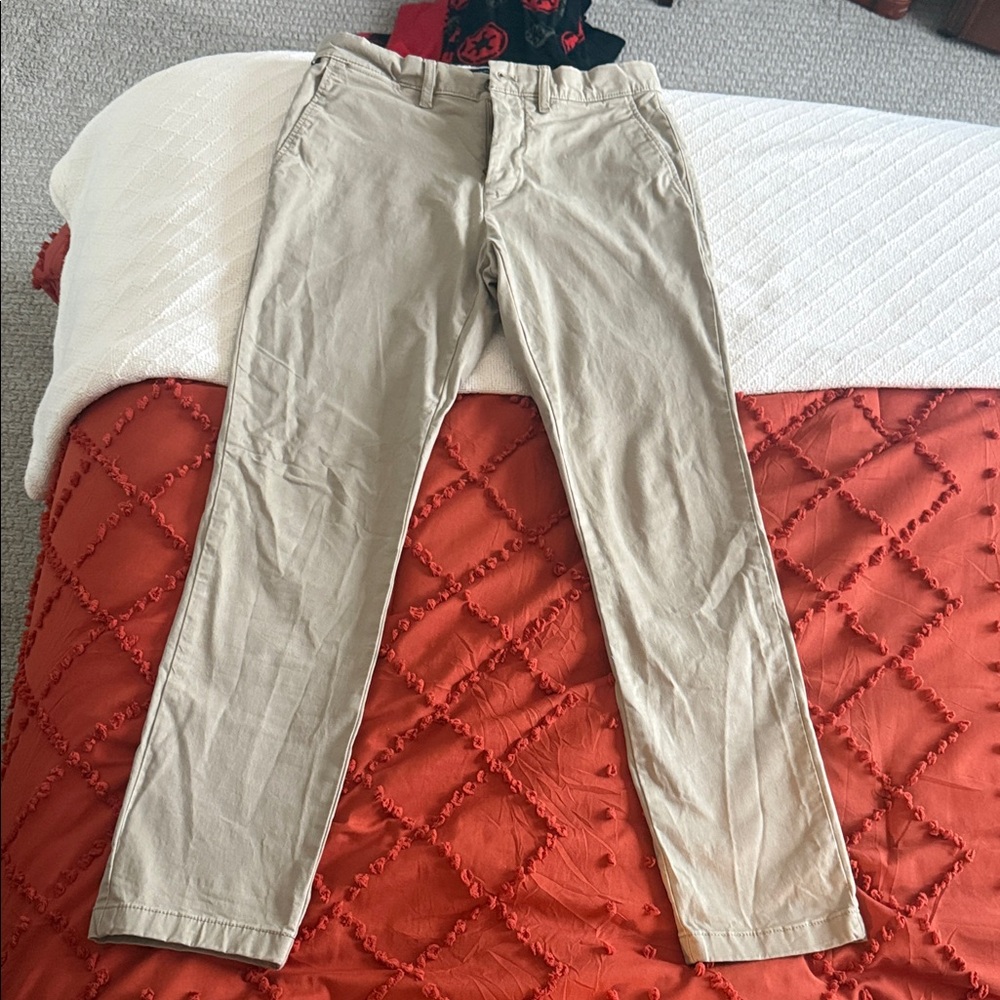 Tommy Hilfiger Men's Beige Chinos